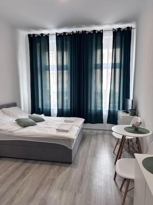 شقة Przytulny Apartament شتيتشينيك المظهر الخارجي الصورة